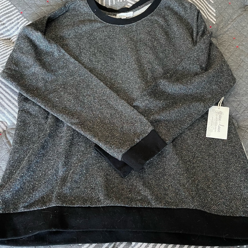 Grace & Lace Sparkle Sweater XL